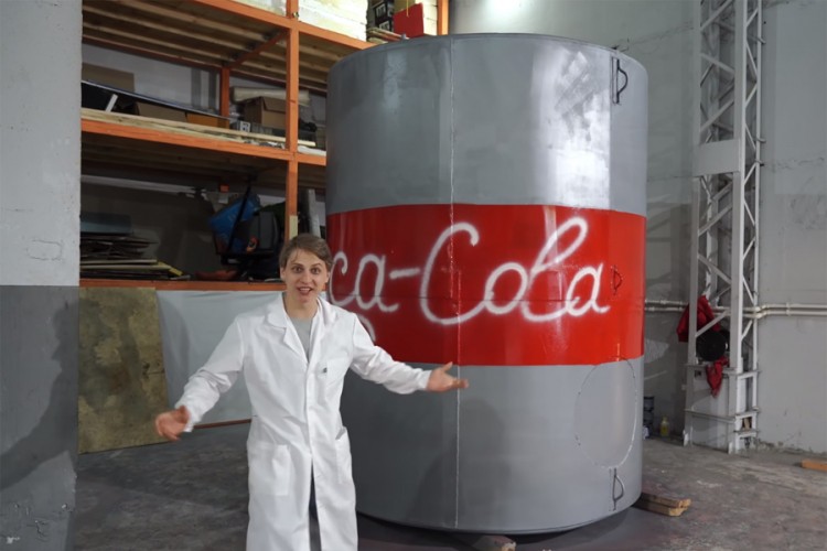 Evo šta se dešava kada se pomiješa 10.000 litara Koka-kole sa sodom bikarbonom