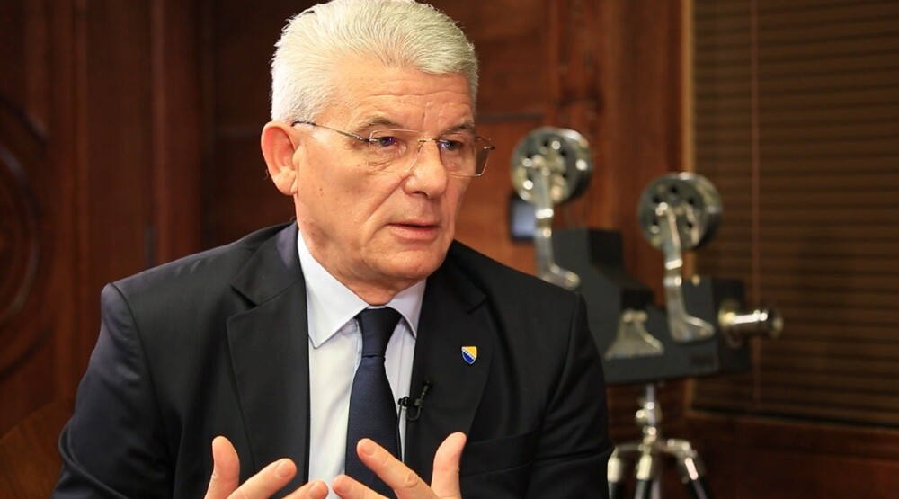 Džaferović o Milanoviću: Sve više postaje beznadežni slučaj