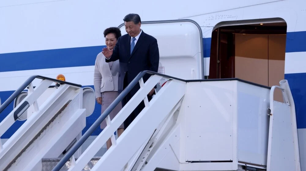 Predsjednik Kine stigao u Mađarsku, očekuje ga večera sa Orbanom