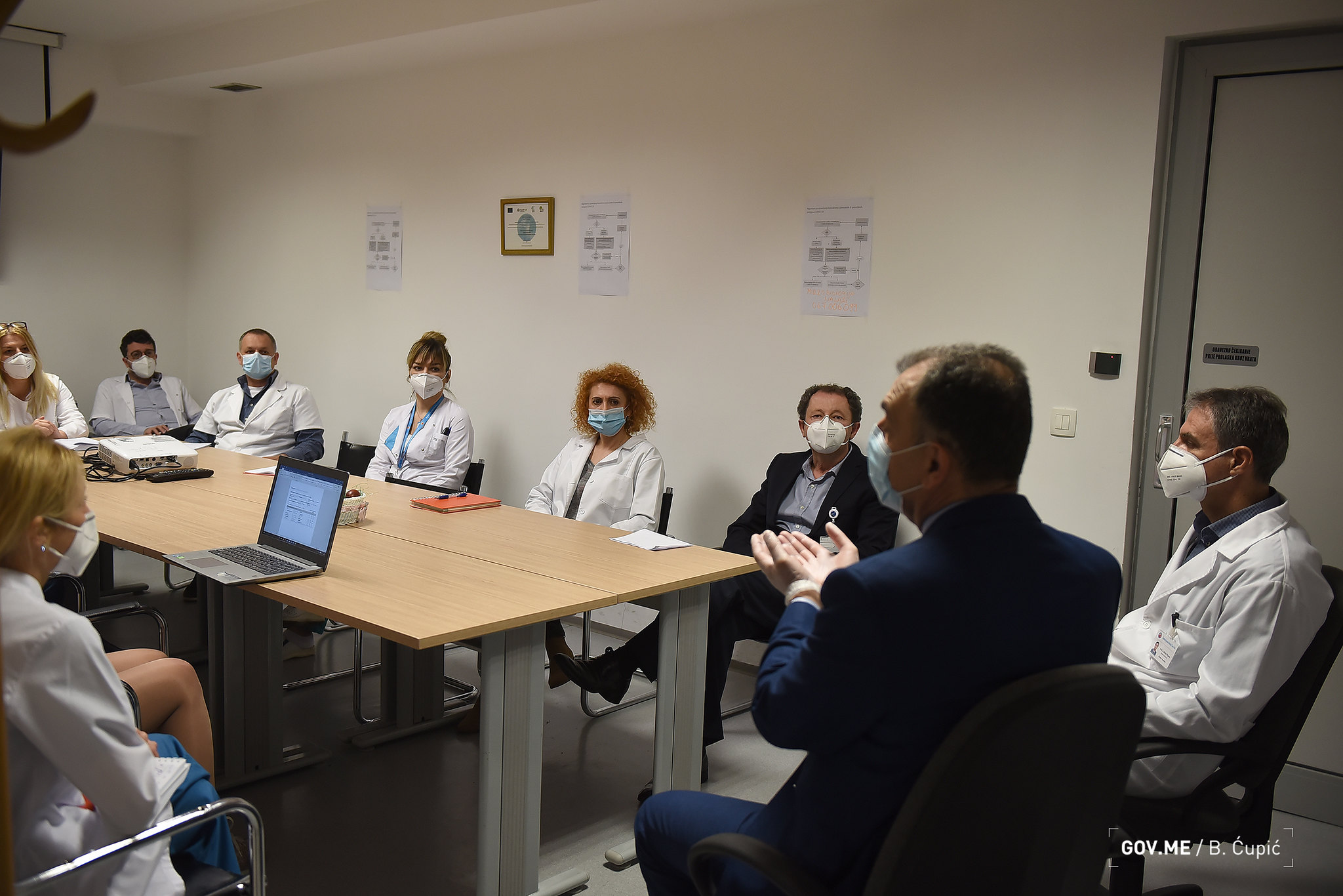 Hrapović i Mugoša: Hvala onima koji pomažu da se sačuvaju zdravlje i život