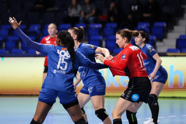 Veliki remi Budućnosti, Grbić uz zvuk sirene prekinula seriju poraza