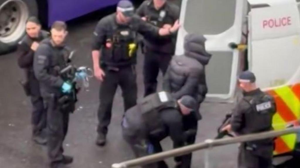 Hitrou: Uhapšen muškarac zbog napada biber sprejem, pet ljudi u bolnici