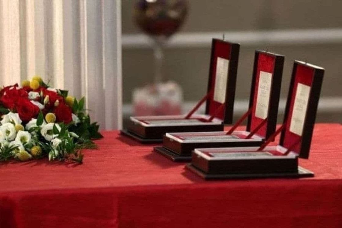 Državne nagrade ne smiju biti trofeji u rukama onih koji tu državu preziru, a njen nacionalni identitet poništavaju
