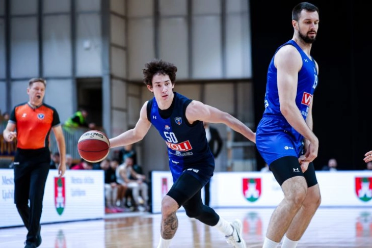 Budućnost ubjedljiva u Tivoliju