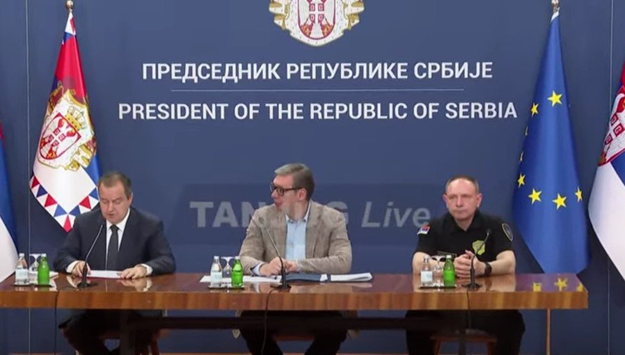 Vučić: Biće još mnogo uhapšenih zbog napada na policiju, Đokić jedan od ljudi koji ruše Srbiju; Dačić: Povrijeđeno 48 policajaca