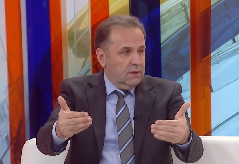 Beogradski mediji: Rasim Ljajić doživio tešku saobraćajnu nesreću, poginuo vozač