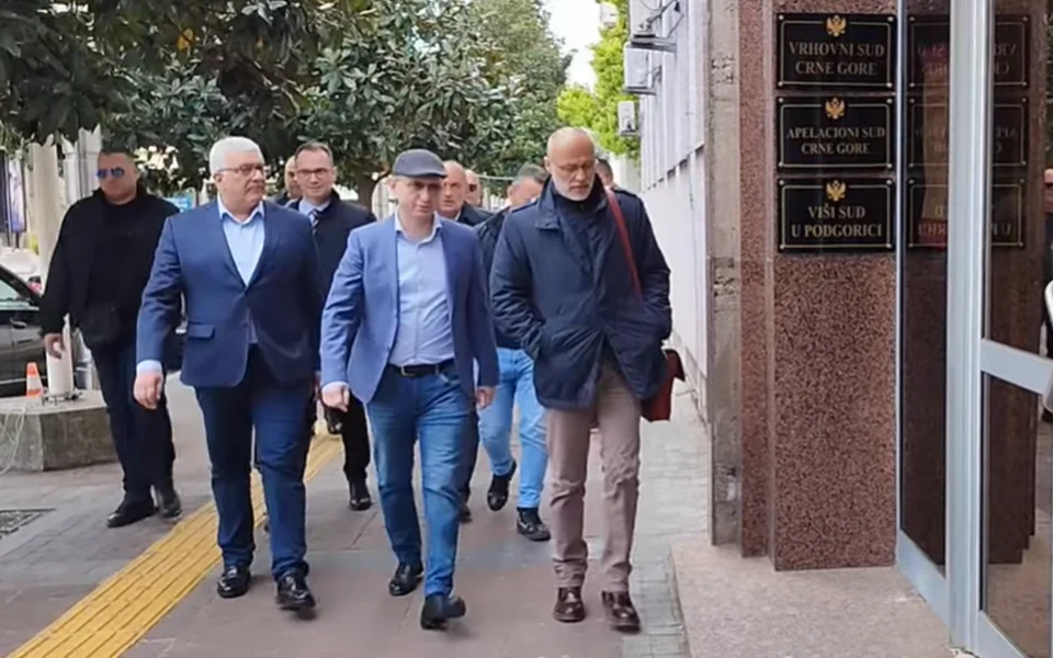Odgođeno suđenje za pokušaj terorizma: Jedan od optuženih imao udes