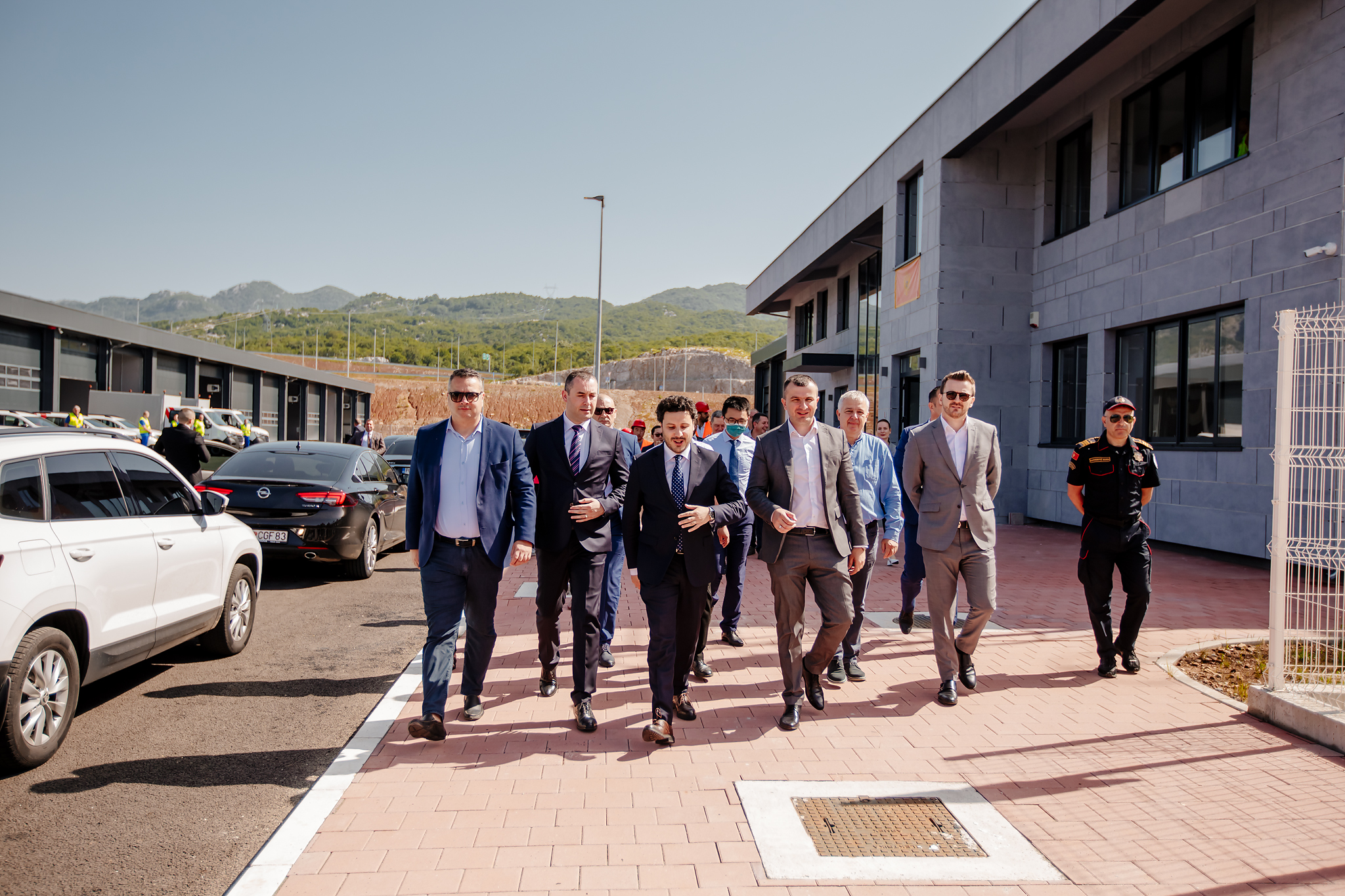 Abazović i ministri obišli auto-put: Sljedeći put dolazimo na otvaranje