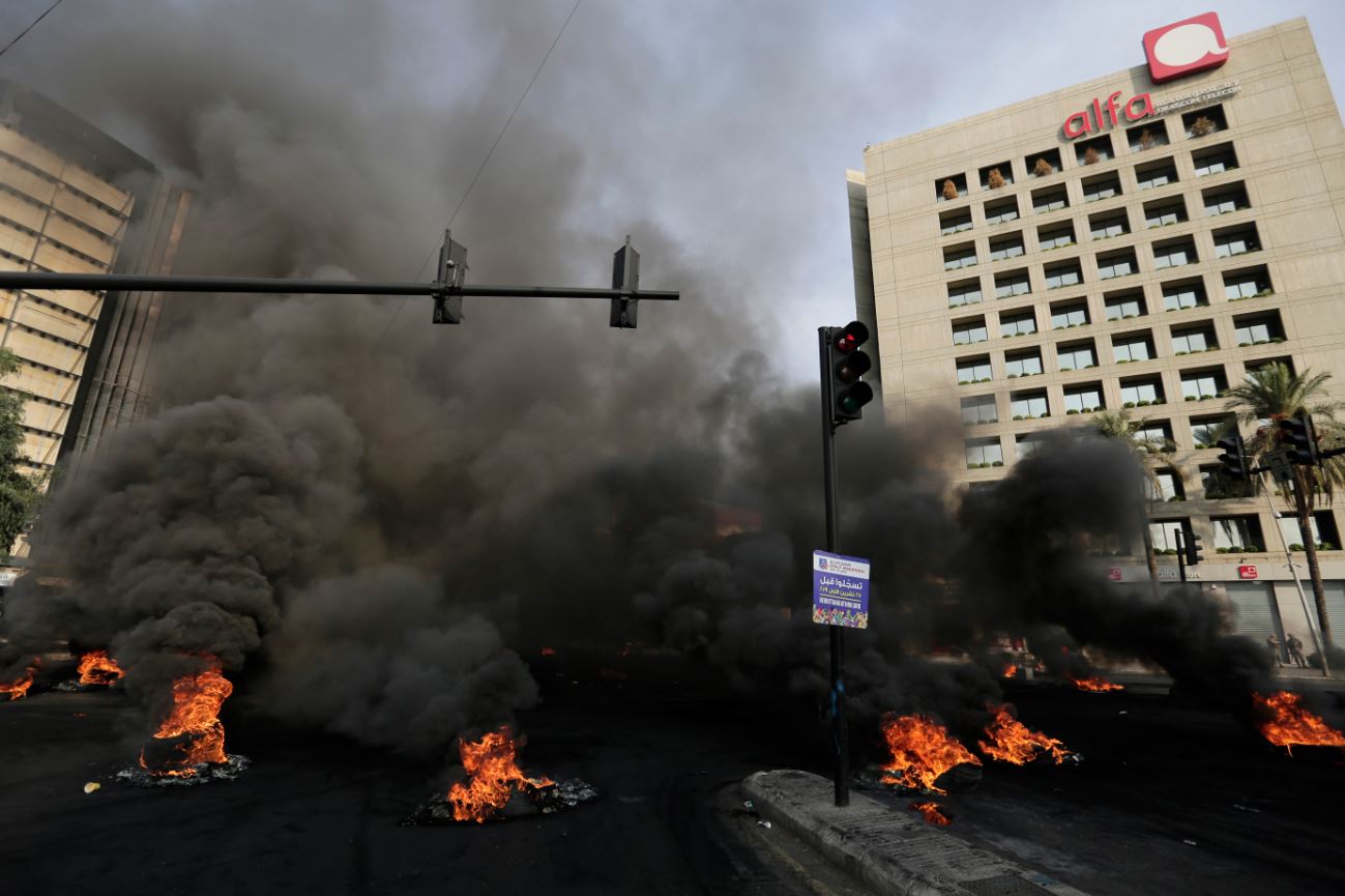 Protesti zbog ekonomske krize paralisali Liban