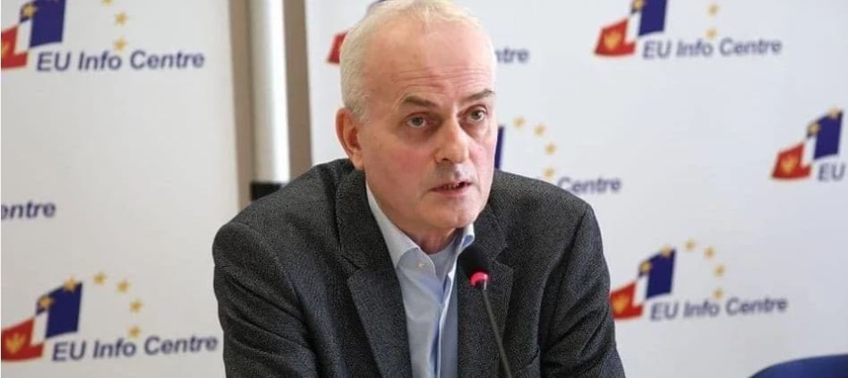 Vujović: U Herceg Novom inkvizitori su spalili Andreja Nikolaidisa jer je Nikolaidis novinar