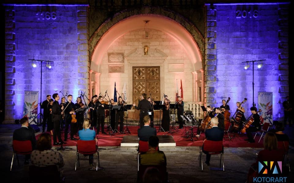 Crnogorski orkestar mladih nastupa u Kolektoru