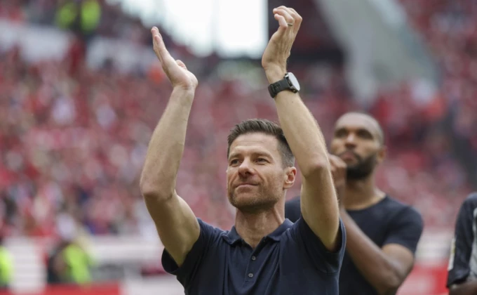 Udarna vijest iz Španije -  Ko će naslijediti Ćabija Alonsa?