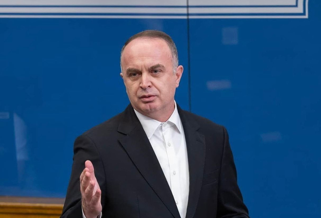 Albanski forum predlaže: Pola prosječne zarade ili penzije kao obavezan dodatak na kraju godine