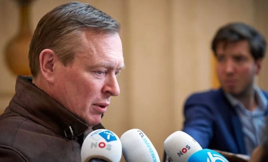 Holandski ministar zdravlja se srušio u parlamentu, pa podnio ostavku