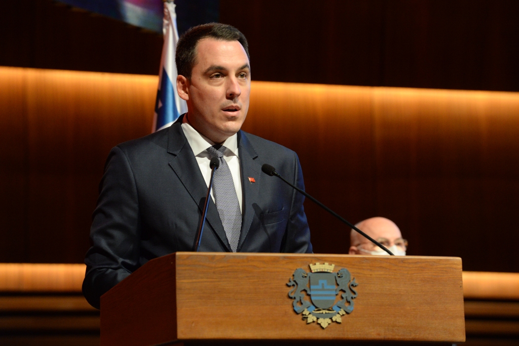 Vuković: Oni koji sjutra glasaju za zakon, glasaće da se SPC-u poklone Cetinjski i Ostroški manastir, manastir Morača…