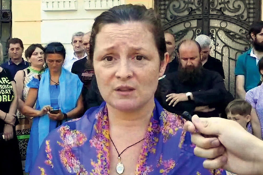Vladika popadiju Tamaru optužio da je đavo