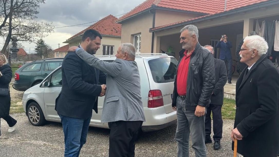 Kovačević: Đukanović postavio druge na čelo DPS da izgube za njega