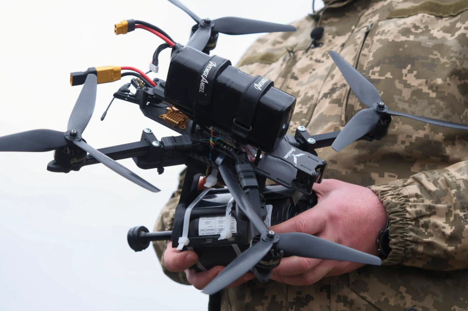 Švedska pomogla u finansiranju 400 dronova za ukrajinsku kampanju udara na ruske rafinerije nafte