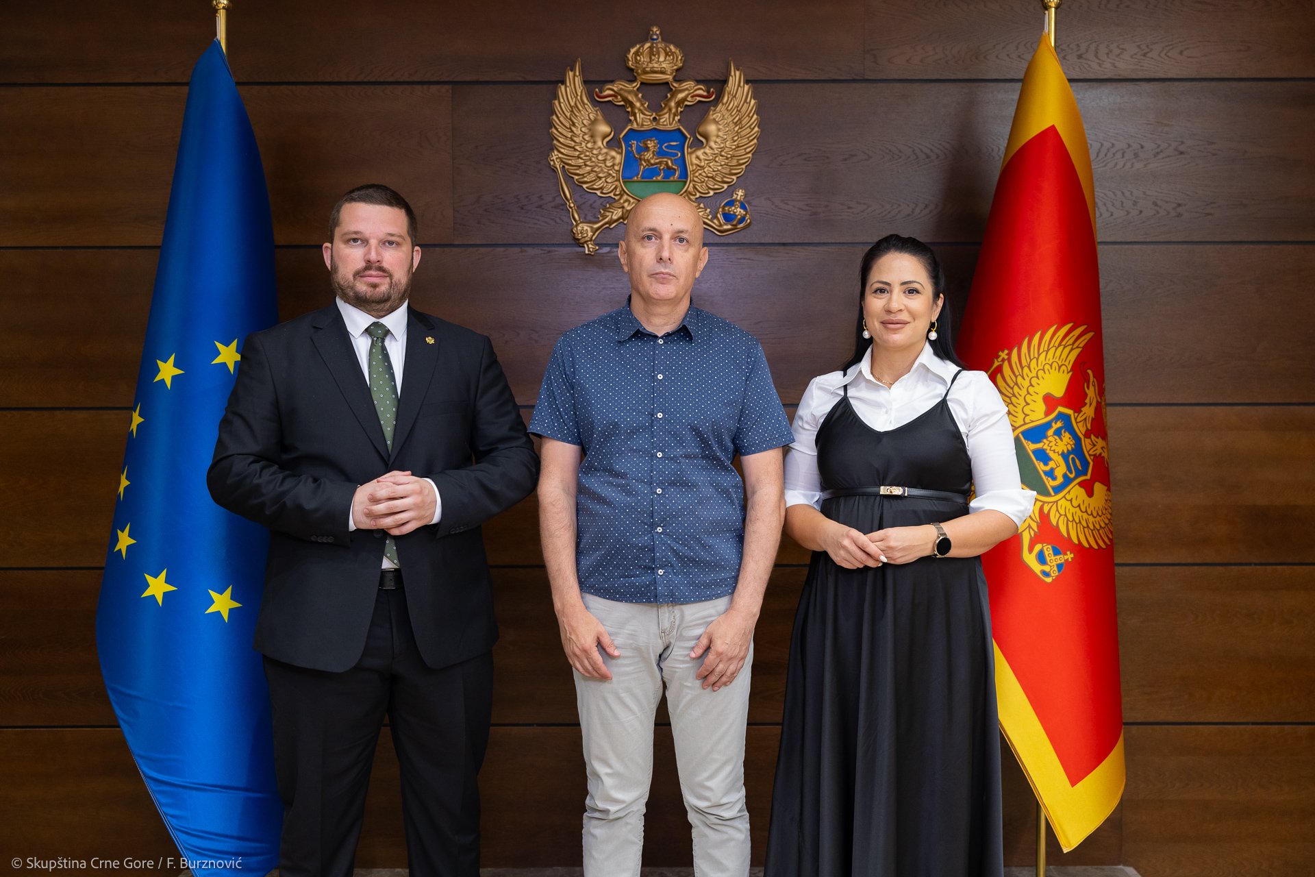 URA podržala prosvjetare: Ministarstvo prosvjete im smanjilo plate i do 50 eura, suprotno Granskom kolektivnom ugovoru