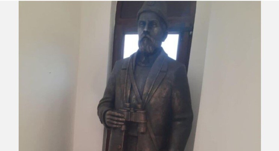 Spomenik Pavlu Đurišiću prenijet u crkvu