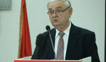 "Nemojte šutjeti. Jasno dajte do znanja da želite biti svoj na svome"