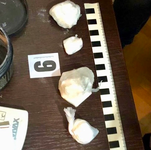Podgorica: Pronađen kokain vrijedan 12 hiljada, uhapšena jedna osoba