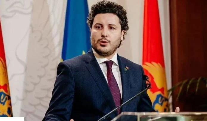 Abazović napao Konjevića: On ima dijagnozu, neka vrati 30.000 eura koje mu je majka neregularno uzela za stan