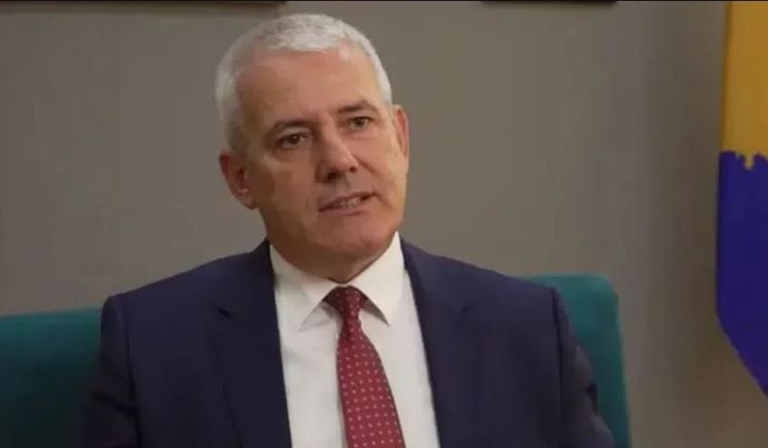 Svečlja oduzeo državljanstvo Kosova pripadniku srpskih policijskih snaga