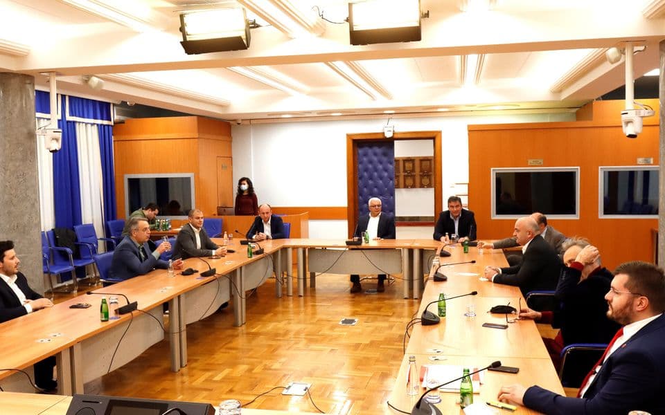 Abazović: Postignut dogovor oko tužilačkih zakona, svi koji izazivaju tenzije rade protiv Crne Gore