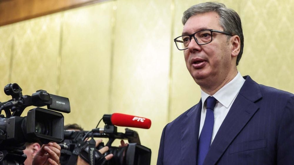 Vučić optužuje susjede da prave vojni savez protiv Srbije i  kaže da nije budala da gubi vrijeme na Bledskom forumu