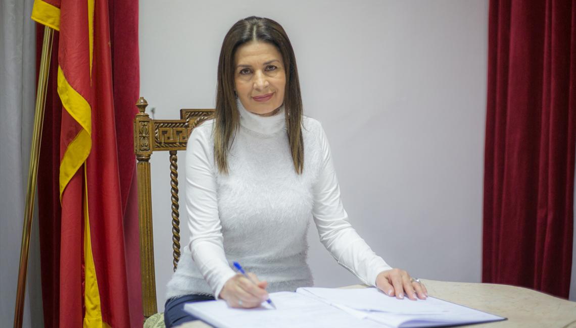 Ispričala i anegdote s vjenčanja: Ovu podgoričku matičarku žele svi parovi, jer "njeni" brakovi duže traju