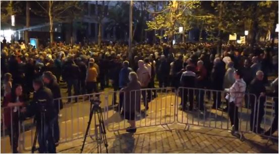 Sa protesta u Podgorici najavljene akcije u svim gradovima: "Paralisaćemo sistem sve dok ne odu"