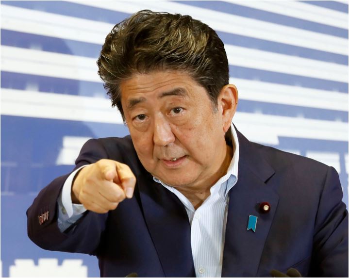 Abe ne odustaje od promjene Ustava uprkos rezultatima izbora