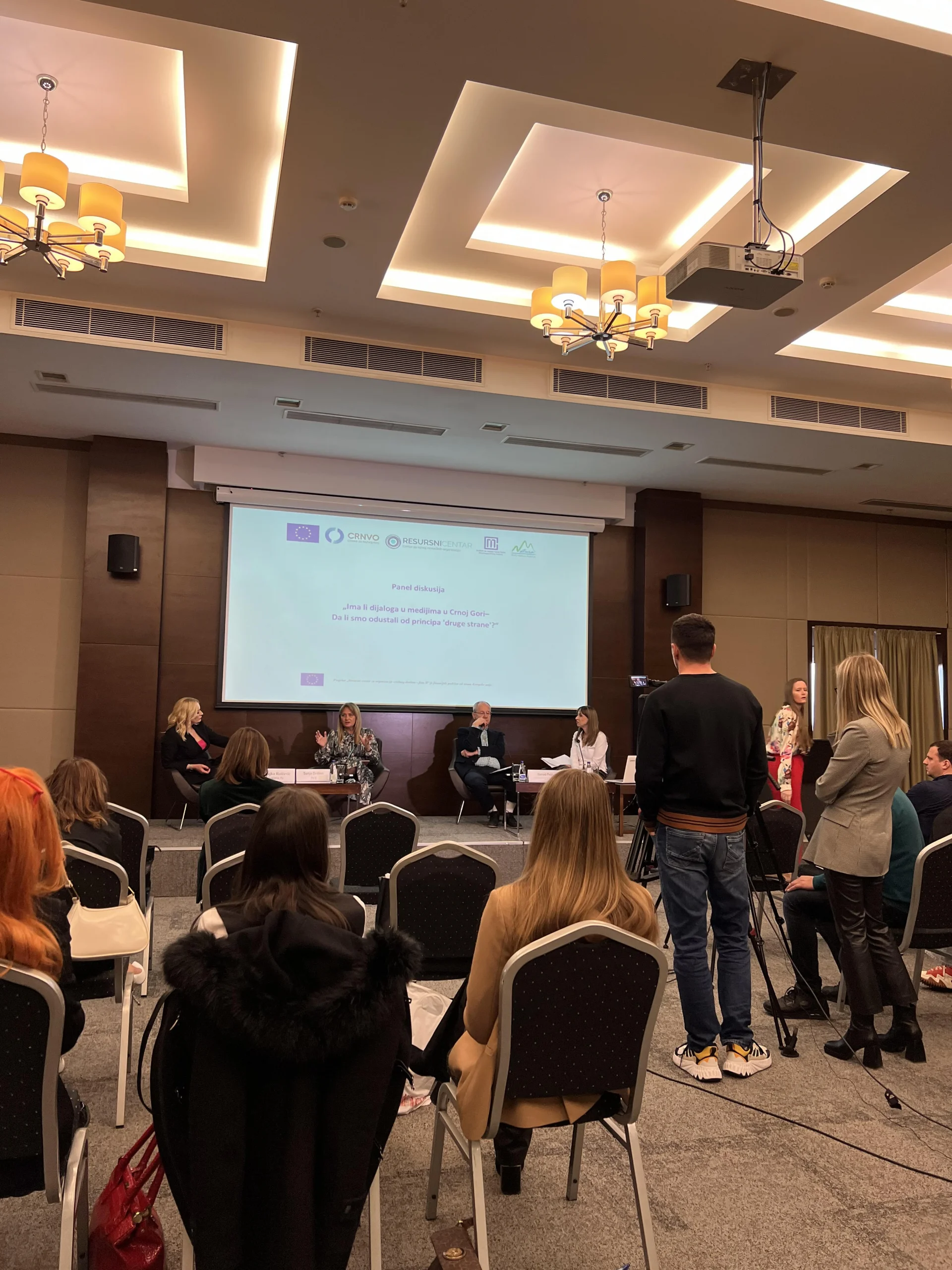Panel diskusija IMCG: Ima li dijaloga u medijima u Crnoj Gori -da li smo odustali od principa druge strane