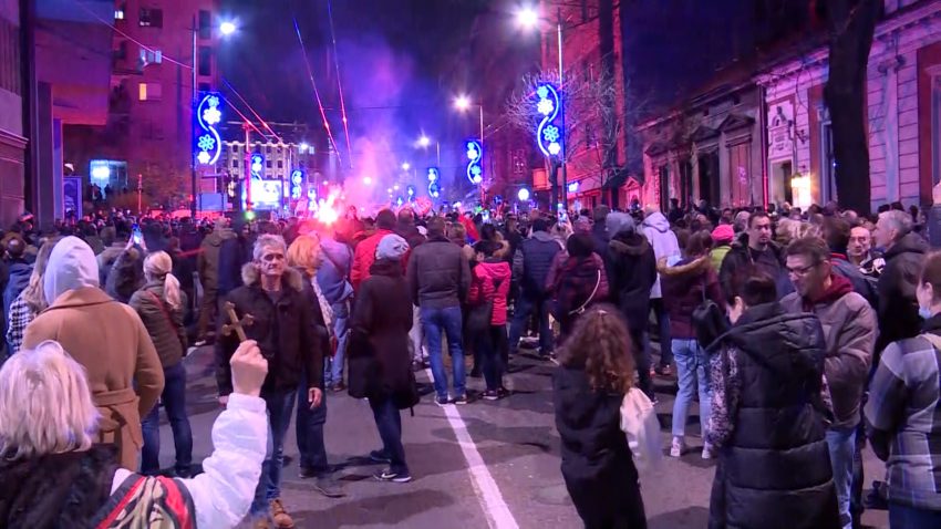 Protest ekoloških aktivista završen ispred zgrade RTS-a