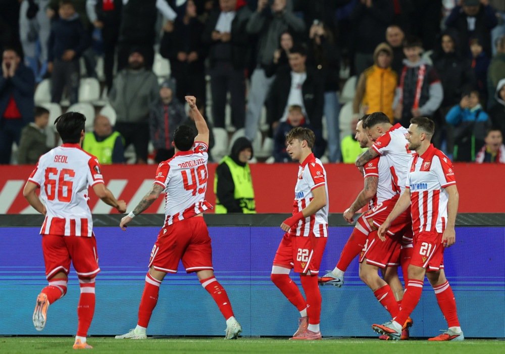 Prvi trijumf Crvene zvezde, Selta osvojila Zagreb