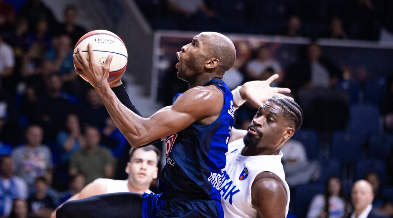 Senzacija u Morači, Spartak savladao Budućnost