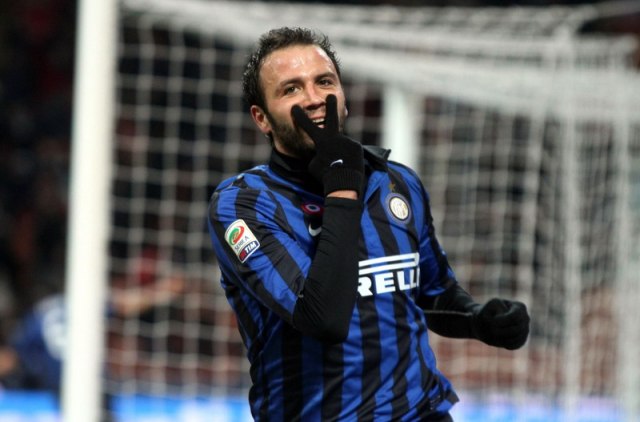 Bivši napadač Milana i Intera završio karijeru