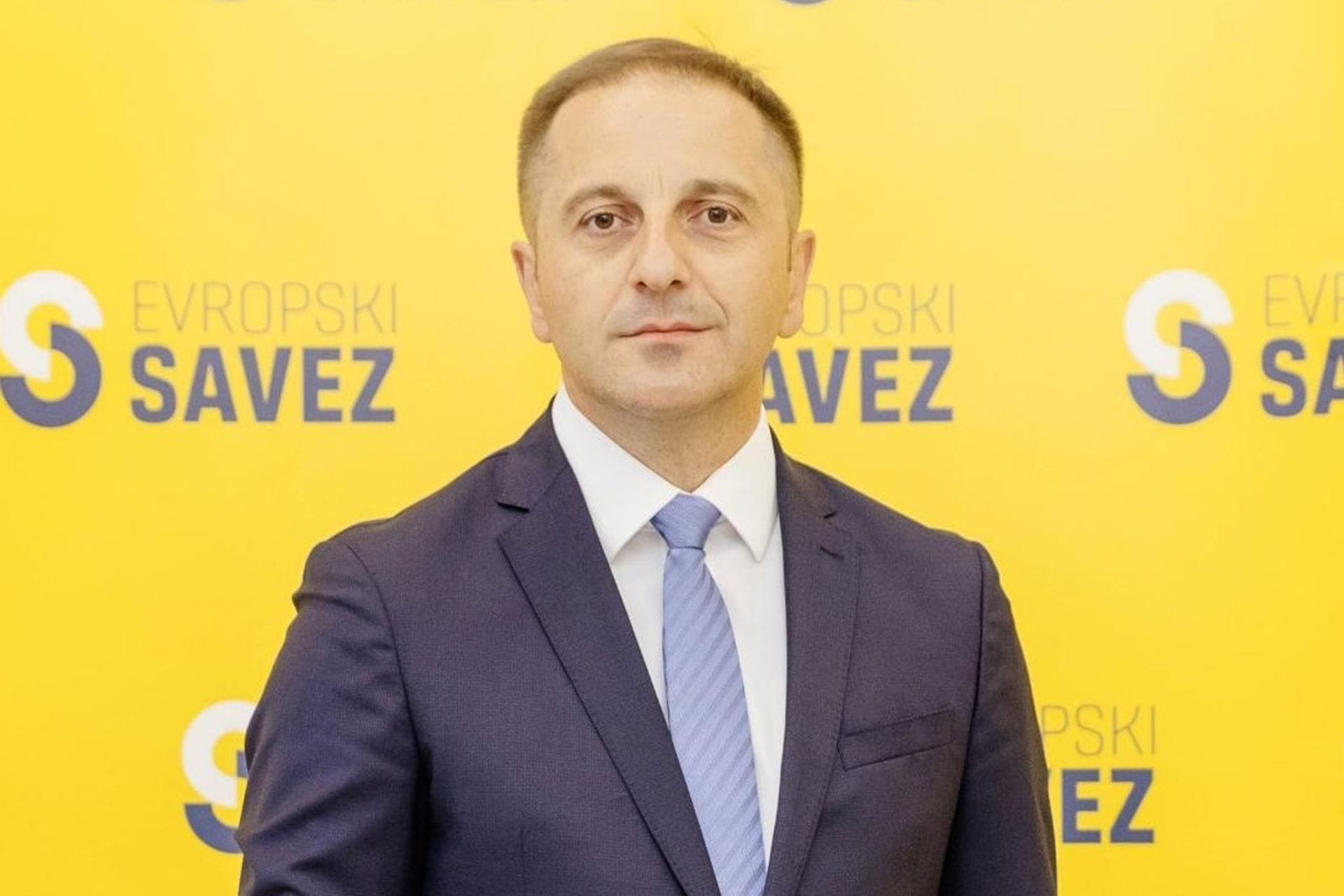 Šehović: Sporazumi sa UAE udar na pravni poredak, vlast na evropskoj platformi neiskrena dok Crna Gora funkcioniše kao privreda na štakama