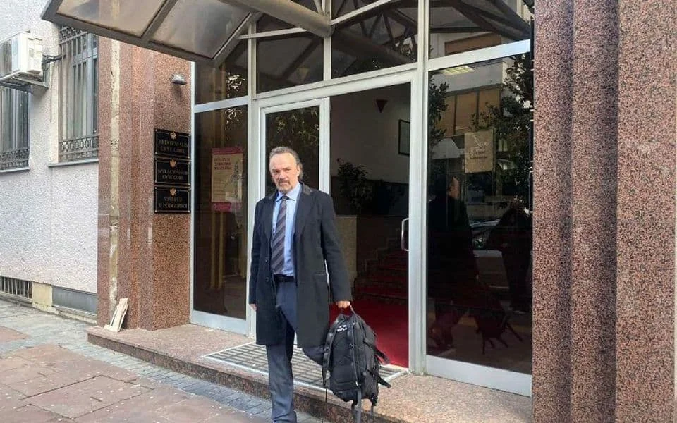 Pravno sofisticirana ponjava kobajagi dokonog pravdoljubca