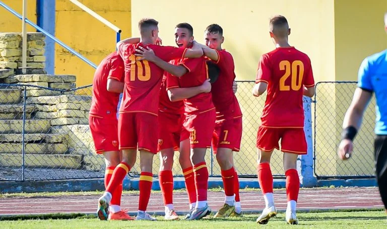 Spektakl na DG areni, omladinci dočekuju Englesku
