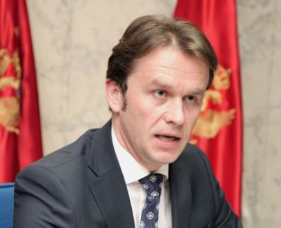 Konjević traži kontrolno saslušanje povodom dodjele pomoći Montenegro Airlinesu
