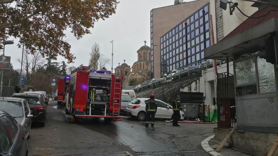Beograd: Eksplozija ispred RTS-a, jedna osoba poginula, ima povrijeđenih