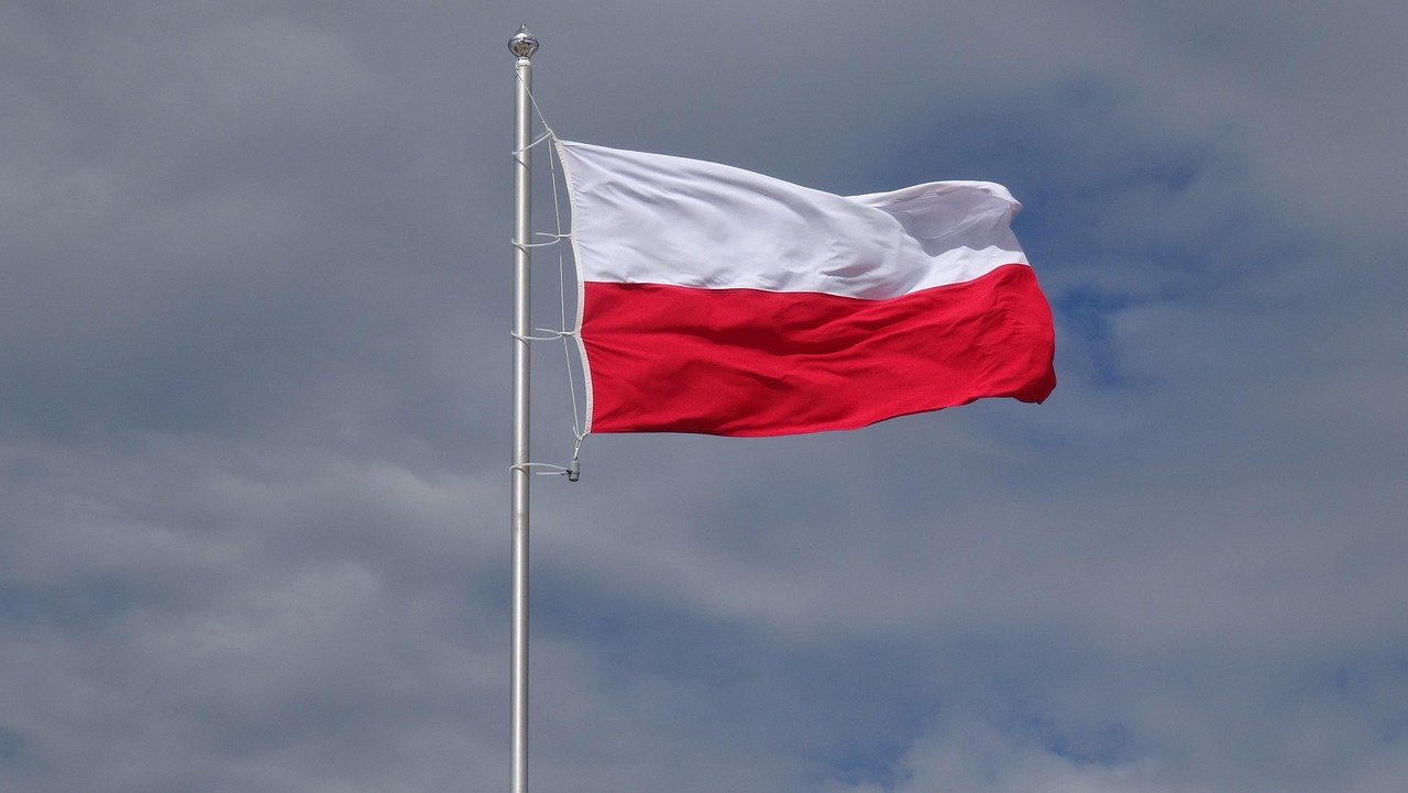 Prvi nalazi pokazuju da je vojni dron pao u Poljskoj, kaže tužilac