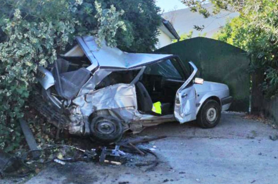 Saobraćajna nezgoda u Đenovićima, troje povrijeđenih