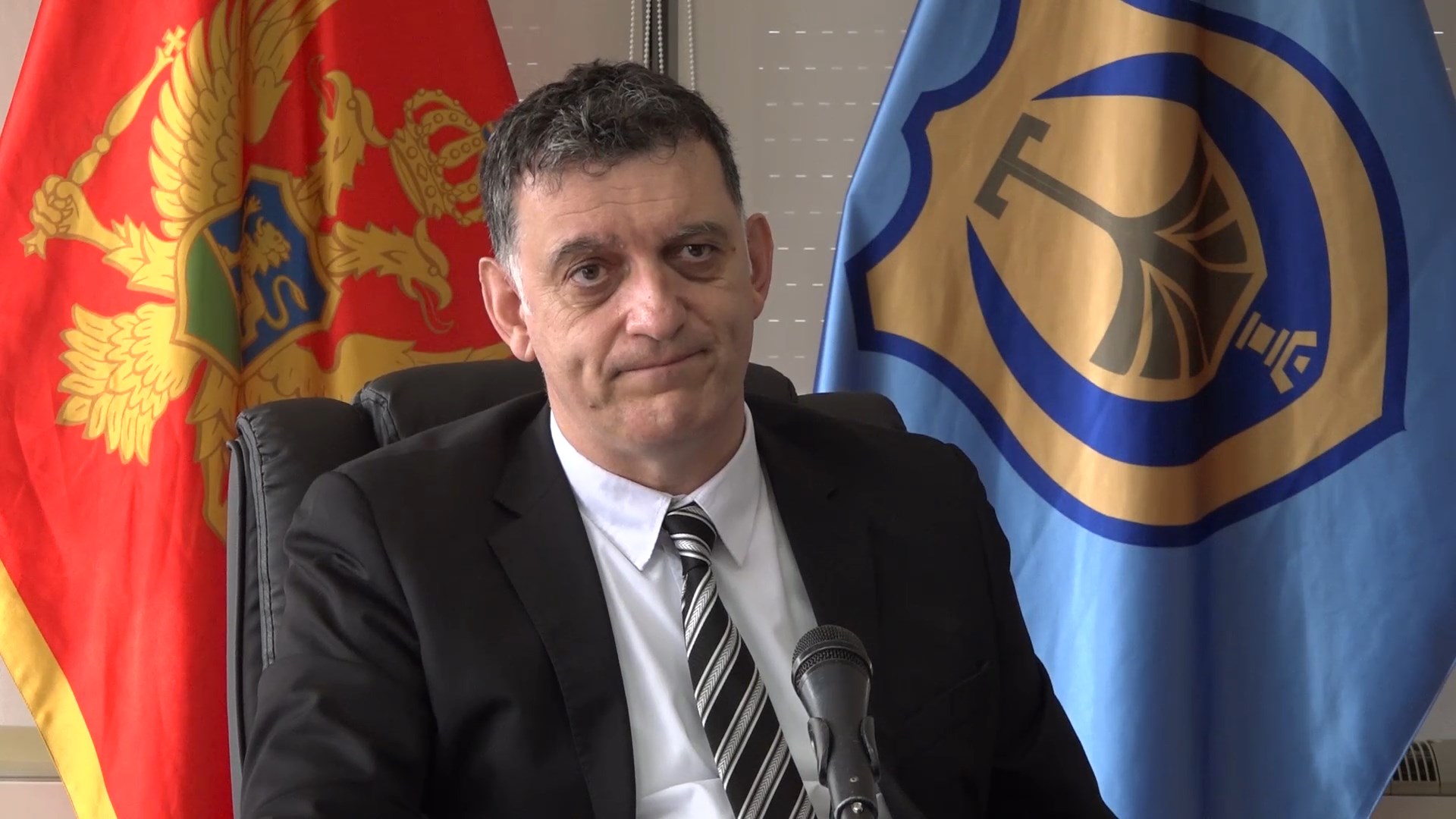 Komnenović: Neophodno smanjenje broja zaposlenih u Opštini Tivat, prethodna vlast ostavila velike dugove