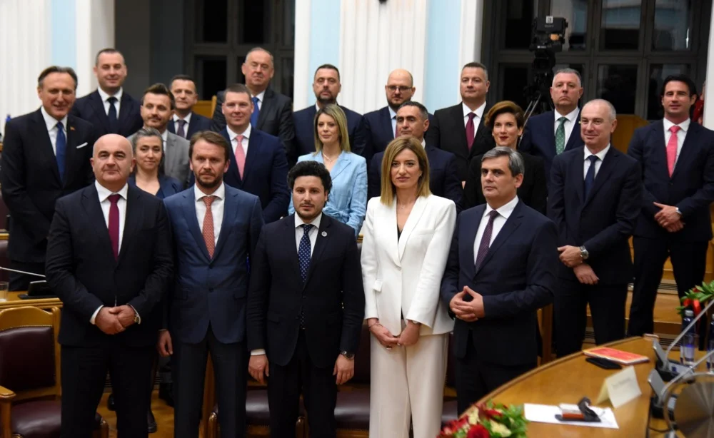 Tridesti avgust – tragedija u dva čina (2)