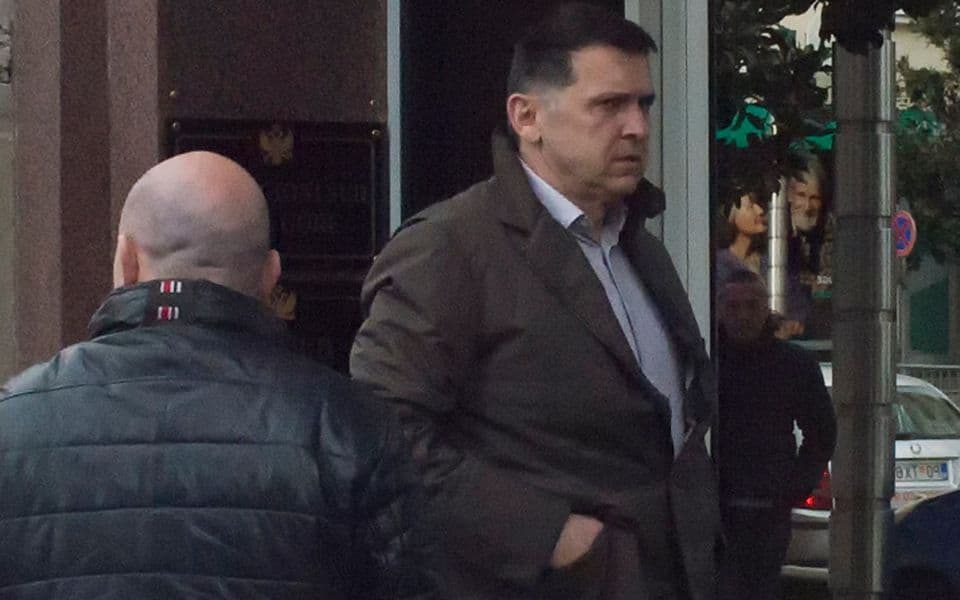 Kašćelan pušten uz nanogicu